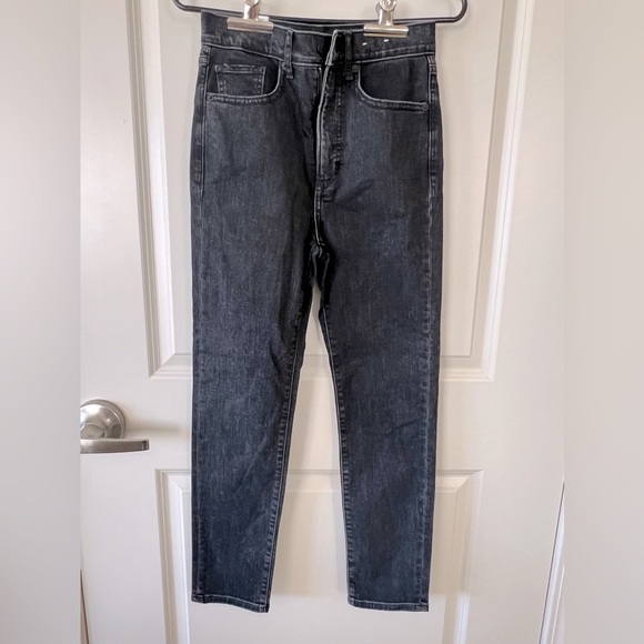 Express Denim - Express Women’s Black Jeans Size 0/R. Slim Ankle Super High Rise.